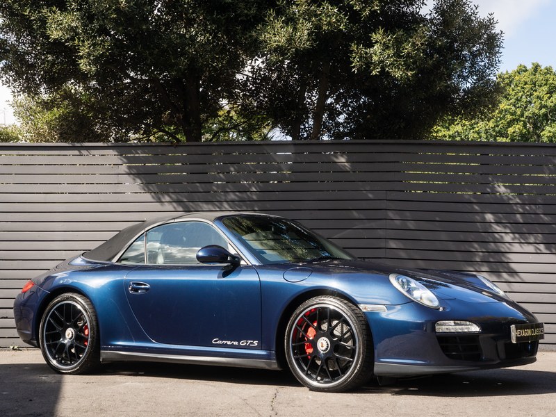 Porsche 911 (997.2) GTS Cabriolet PDK