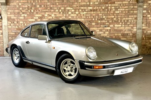 1980 Porsche 911SC Coupe with wonderful Pascha interior VENDUTO