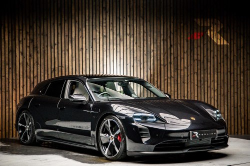 2023 Porsche Taycan Performance Plus 93.4kWh 4S Sport Turism Te koop