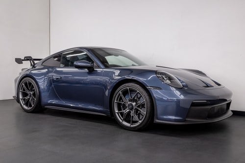 PORSCHE 911 (992) GT3 COUPE - 2023/23 £35,000 OF OPTIONS VENDIDO