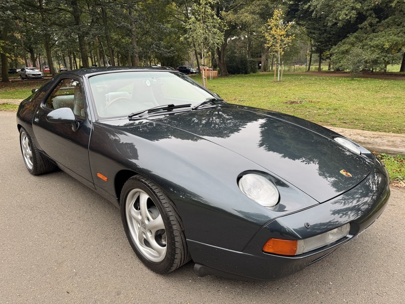 1995 Porsche 928 GTS