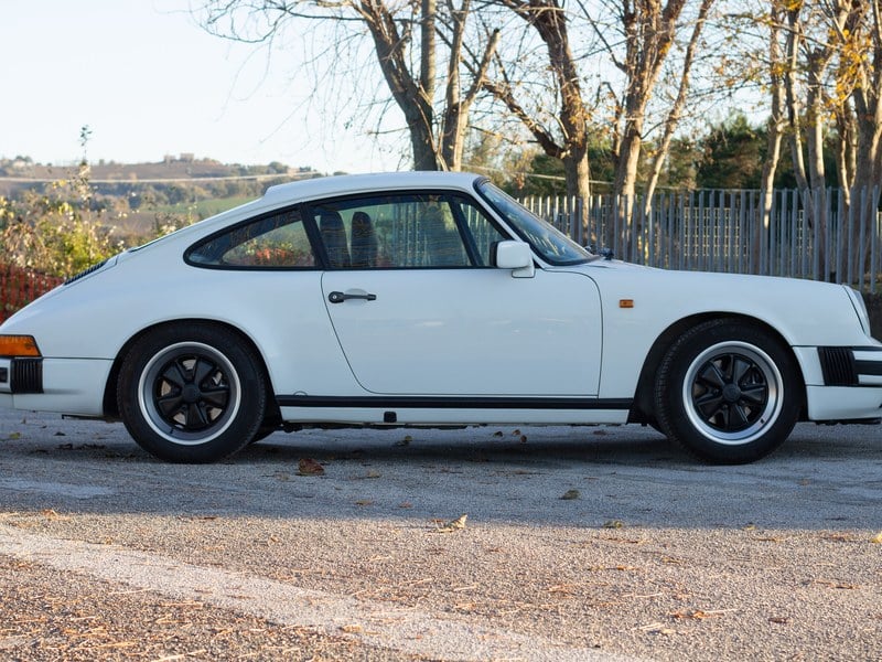 1986 Porsche 911 930 Carrera