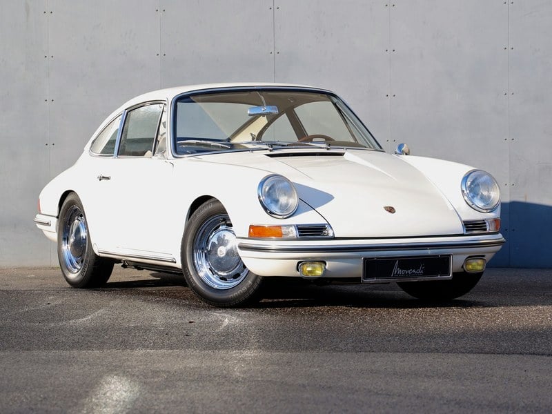 Porsche 911 2.0 Liter SWB Coupé LHD