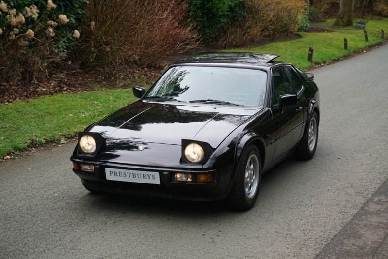 1988 Porsche 924 - 1 1988 Porsche 924 - 1
