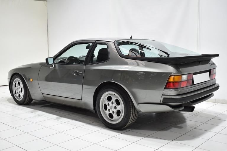 1988 Porsche 944 - 2 1988 Porsche 944 - 2