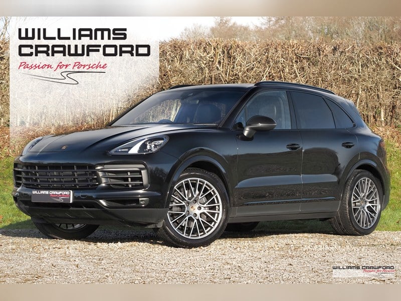 2023 MY Porsche Cayenne 3.0 V6 petrol 'Platinum Edition'