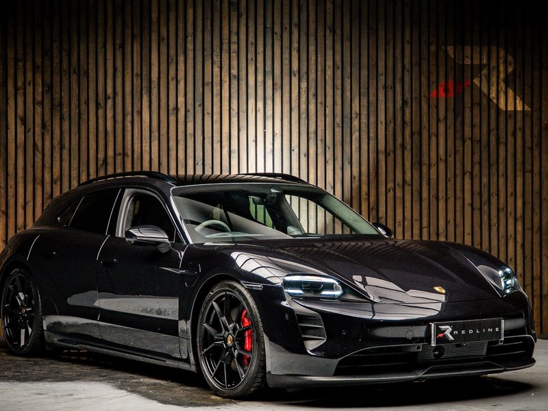 2023 Porsche Taycan Performance Plus 93.4kWh GTS Sport Turis
