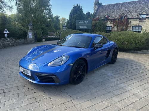 2017 Porsche 718 Cayman