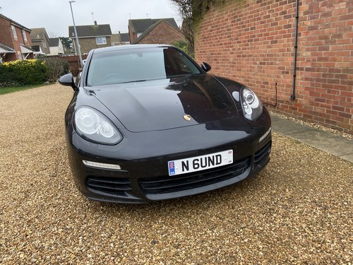 2014 Porsche Panamera