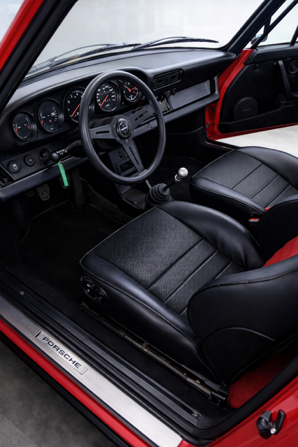 1975 Porsche 911 - 2 1975 Porsche 911 - 2