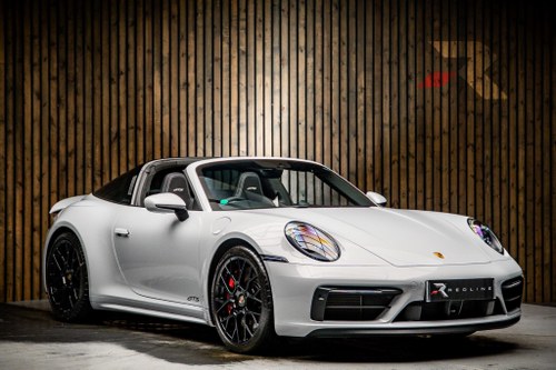 2023 Porsche 911 3.0T 992 4 GTS Targa PDK 4WD Euro 6 (s/s) 2 Te koop
