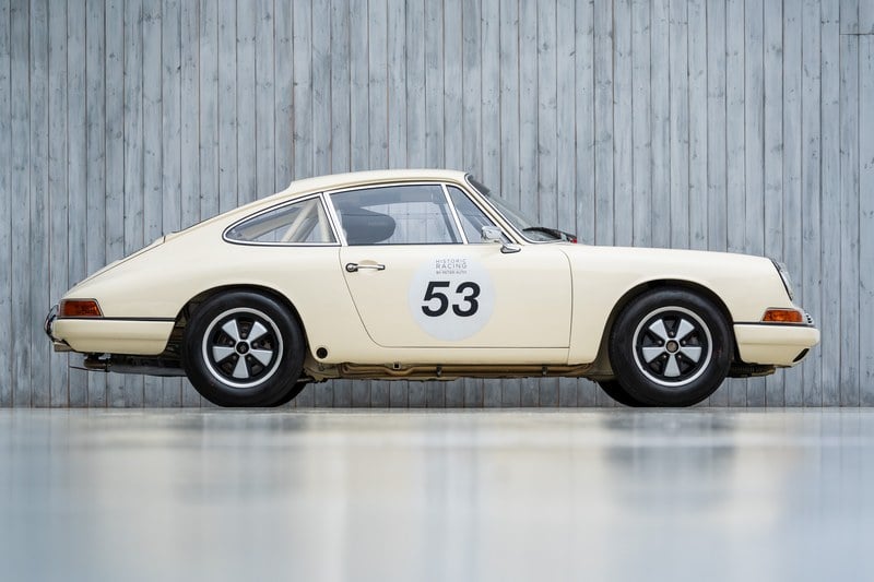 1965 Porsche 911 - 2 1965 Porsche 911 - 2