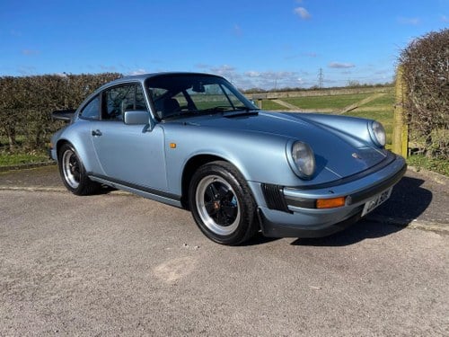 1981 Porsche 911 SC 4 Owners VENDIDO