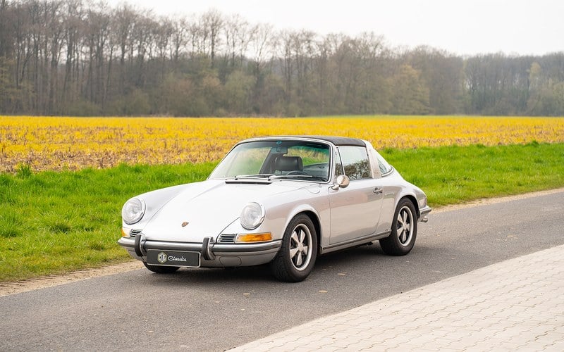 1971 Porsche 911 - 1 1971 Porsche 911 - 1
