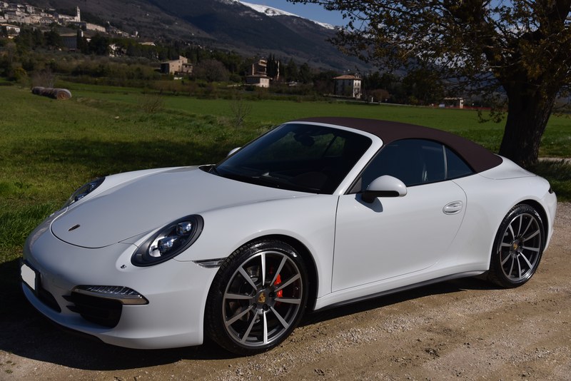 2015 Porsche 911 - 1 2015 Porsche 911 - 1