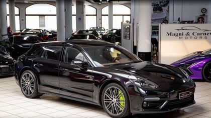 Porsche Panamera Sport Turismo Turbo S E-Hybrid