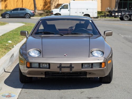 1982 Porsche 928