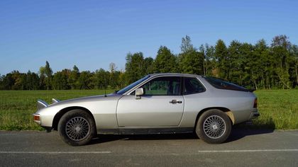 Porsche 924 S