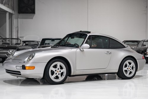 1998 PORSCHE 911 CARRERA TARGA (SIX-SPEED MANUAL) VERKAUFT
