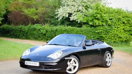 Porsche 911 Carrera 4