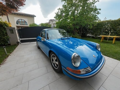Porsche 911 2.4 E Oil Flap 1971 Matching Numbers Targa Oro