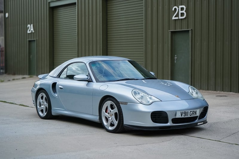 2003 Porsche 911 - 1 2003 Porsche 911 - 1