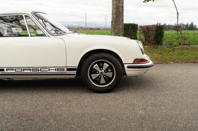 1970 Porsche 911 - 2 1970 Porsche 911 - 2