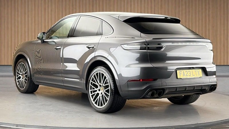 2023 Porsche Cayenne - 2 2023 Porsche Cayenne - 2