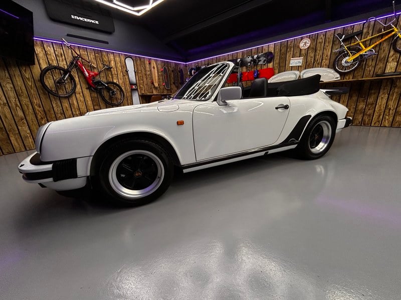 1989 Porsche 911 - 2 1989 Porsche 911 - 2