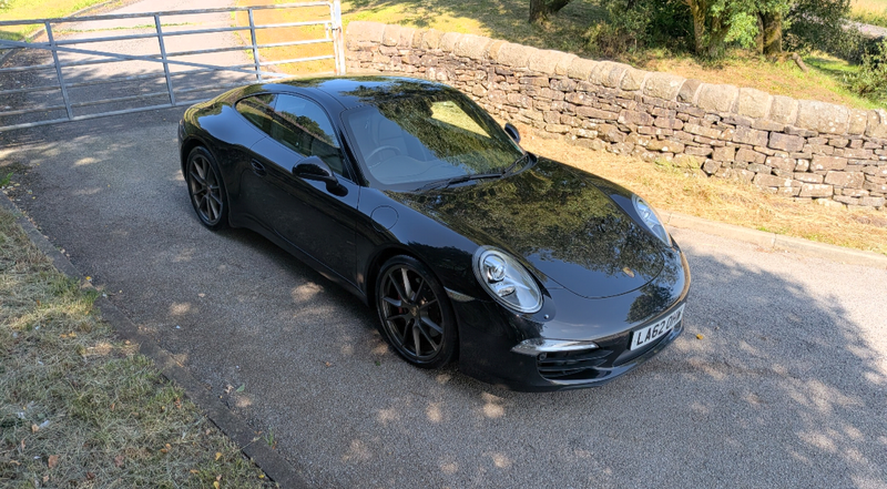 2012 Porsche 911 - 1 2012 Porsche 911 - 1