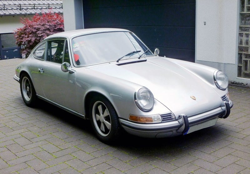 1969 Porsche 911 - 2 1969 Porsche 911 - 2