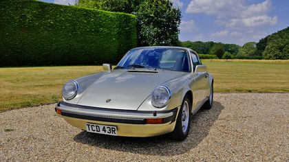 Porsche 911 Carrera 3.0
