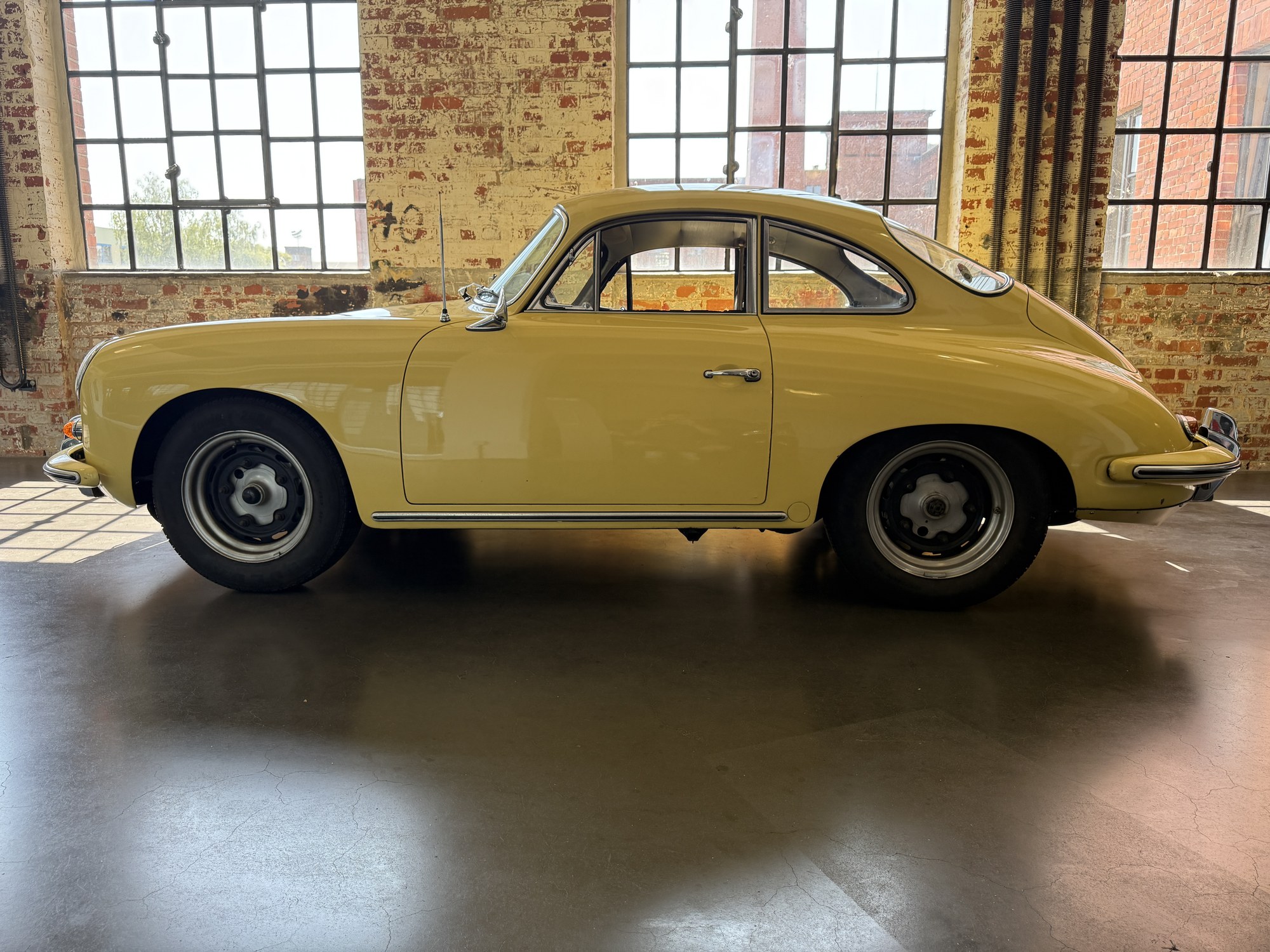 1963 Porsche 356 B Carrera 2/2000 GS - Matching Numbers !, foto 1