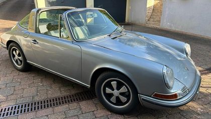 Porsche 911 2.4