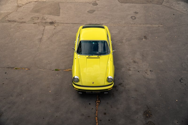 1975 Porsche 911 - 2 1975 Porsche 911 - 2