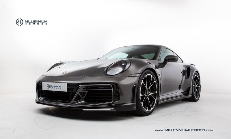 2022 Porsche 911 - 2 2022 Porsche 911 - 2