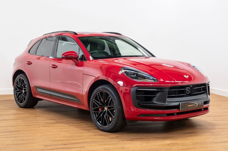 2023 Porsche Macan - 1 2023 Porsche Macan - 1