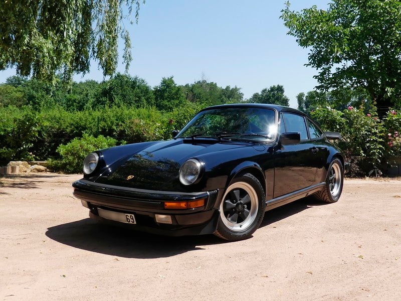 1986 Porsche 911 - 1 1986 Porsche 911 - 1