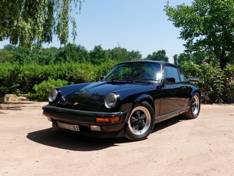 1986 Porsche 911 - 1 1986 Porsche 911 - 1