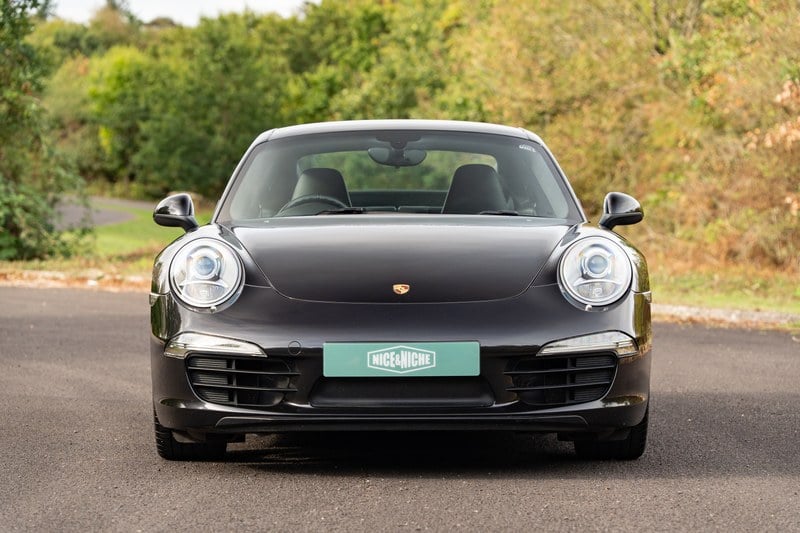 2012 Porsche 911 - 2 2012 Porsche 911 - 2