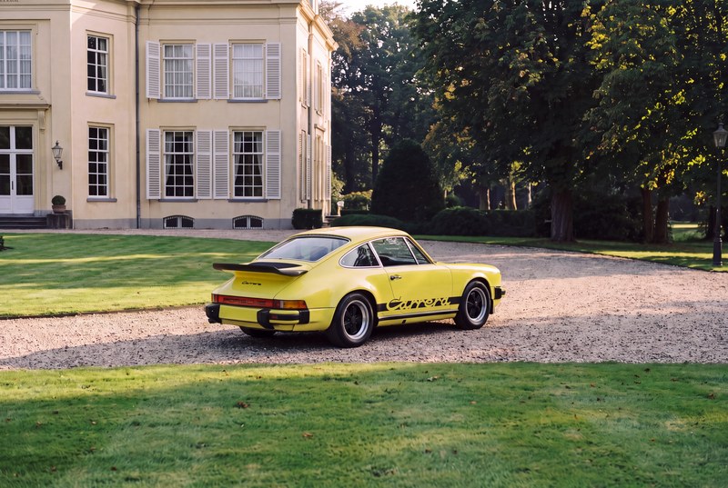 1975 Porsche 911 - 2 1975 Porsche 911 - 2
