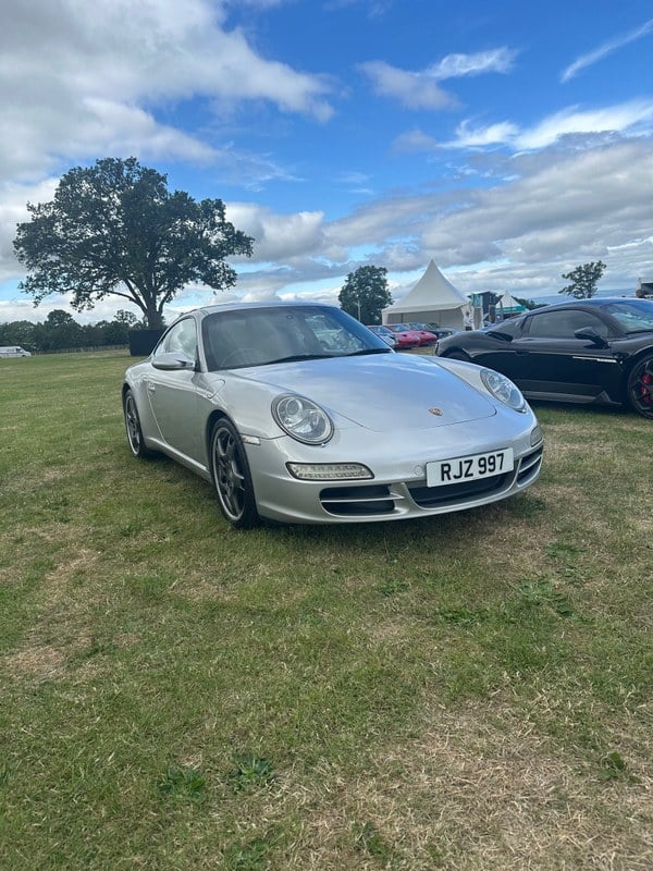 2005 Porsche 911 - 1 2005 Porsche 911 - 1