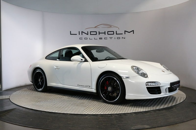 2011 Porsche 911 - 1 2011 Porsche 911 - 1