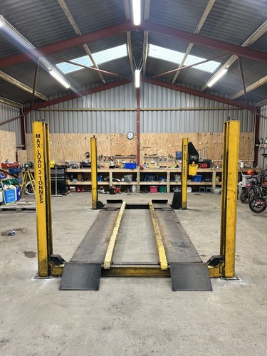 single phas 3 ton 4 poster car ramp. For Sale