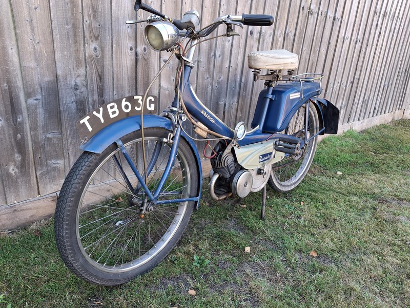 Old Car Ryleigh 1965 Raleigh RM6 Blue Right Hand Drive in Bridgwater, United Kingdom ...