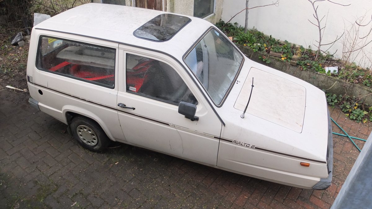 1986 Reliant Rialto Beige Manual, 4 speed Right Hand Drive in Kenfig ...