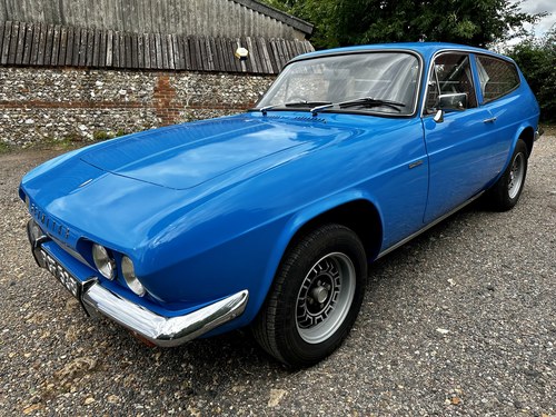 a cracking 1971 reliant scimitar GTE SE5 manual/overdrive SOLD