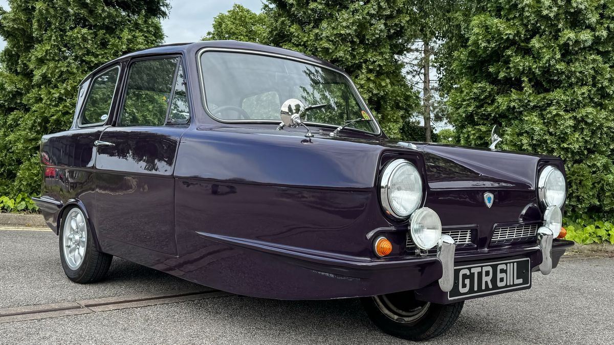 Rallient 1972 Reliant Regal Violet Manuel, 4 vitesses Conduite à droite in ...