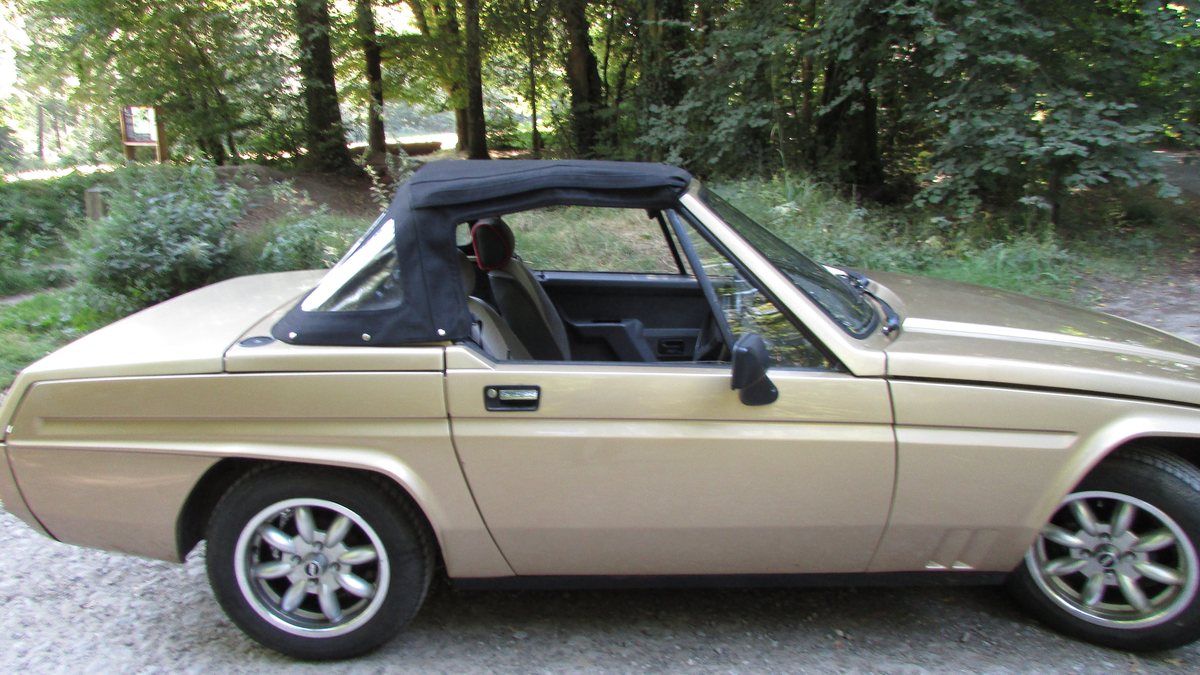 Reliant Gold 1985 Reliant Scimitar Gold Manual, 4 speed Right Hand Drive in ...