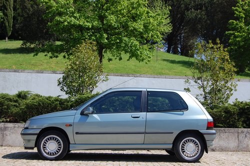 1992 Clio BACCARA 1 Owner 90.000 Kms Original Paint In vendita